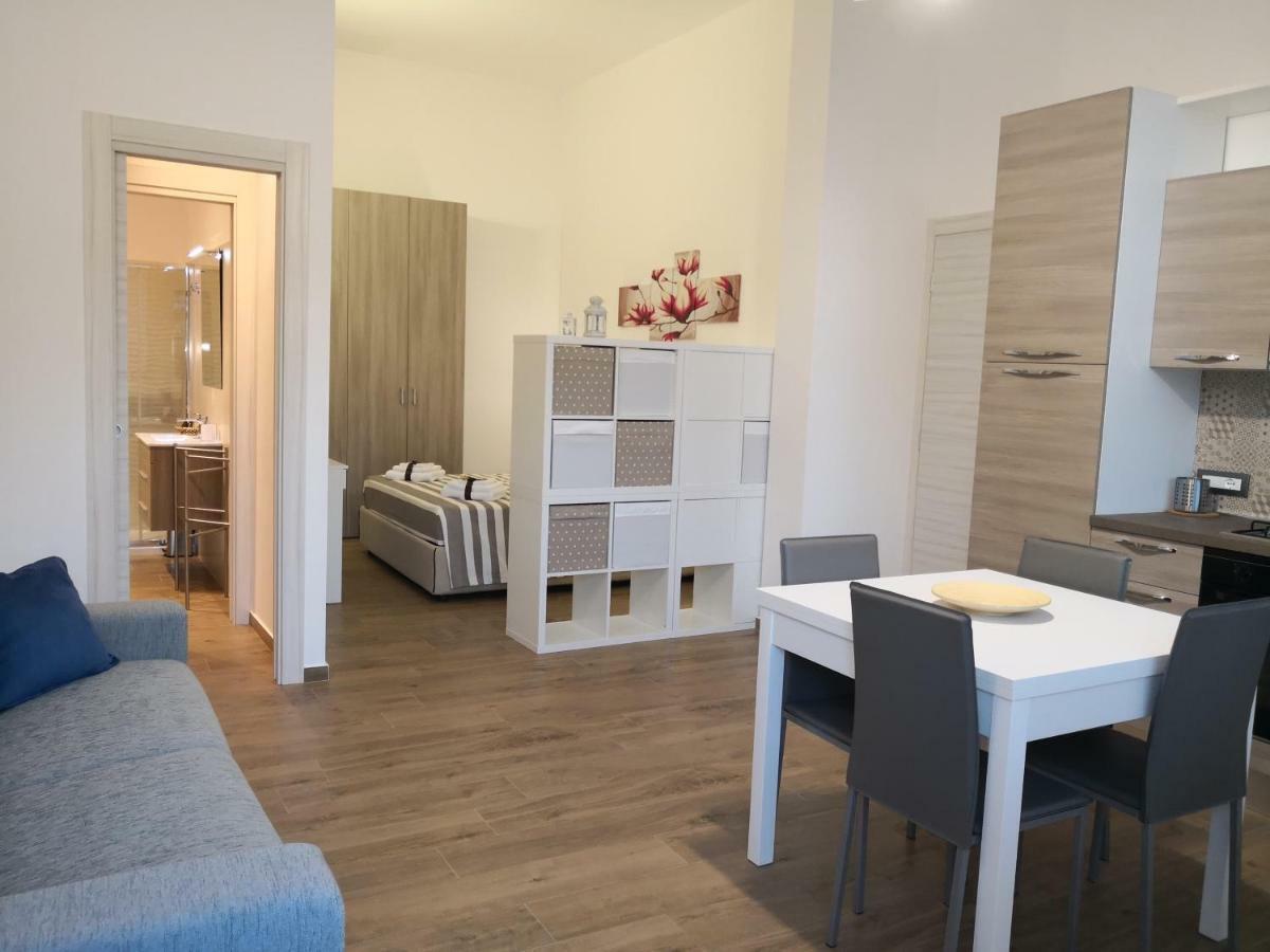 Tiny House Naxos Hotel Giardini Naxos Luaran gambar